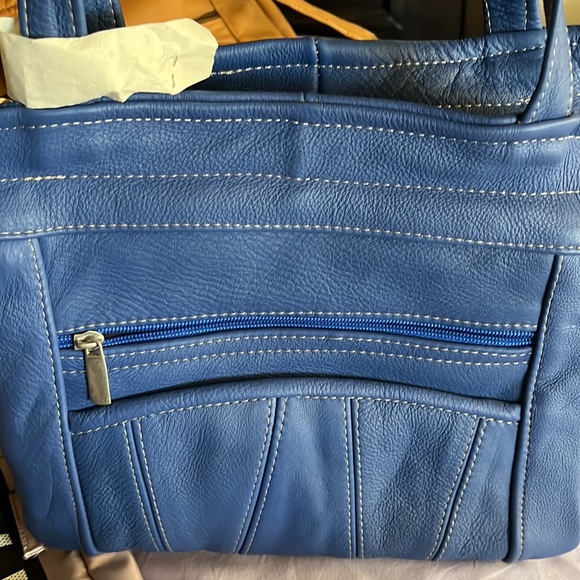 New bag many compartments/ including a wallet perfect shape blue - Picture 2 of 7